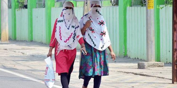 ଆକାଶରୁ ନିଆଁ ବର୍ଷା : ଚଳିତ ବର୍ଷ ପ୍ରଥମ ଥର ପାଇଁ ୪୪ଡ଼ିଗ୍ରୀ ଛୁଇଁଲା ପାରଦ, ବୌଦ୍ଧ ସବୁଠୁ ଉତ୍ତପ୍ତ