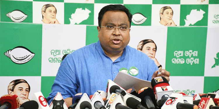 ପ୍ରଶାନ୍ତ ଜଗଦ୍ଦେବ ଭଳି ଜଣେ ଗୁଣ୍ଡାକୁ ନିର୍ଦ୍ଦୋଷ ସଜାଇବା ପାଇଁ ପ୍ରତିଯୋଗିତା କରୁଛନ୍ତି ବିଜେପି ନେତା: ବିଜେଡି