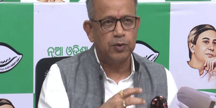 ‘ଯୁବ ଓଡ଼ିଶା, ନବୀନ ଓଡ଼ିଶା ପ୍ରଥମ ଗ୍ୟାରେଣ୍ଟି’: ଯୁବକଙ୍କ ସାମଗ୍ରିକ ବିକାଶକୁ ପ୍ରାଧାନ୍ୟ ଦେଇଛନ୍ତି ମୁଖ୍ୟମନ୍ତ୍ରୀ