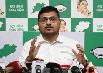 ମିଛ ମ୍ୟାନିଫେଷ୍ଟୋ ଧର୍ମେନ୍ଦ୍ର ପ୍ରଧାନଙ୍କ ଗ୍ୟାରେଣ୍ଟି, ପ୍ରତିଶୃତି ଦେଇ ପାଳନ କରୁନି ବିଜେପି