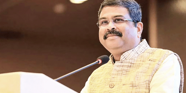 ସମ୍ବଲପୁରରେ ଜିତିଲେ ଧର୍ମେନ୍ଦ୍ର ପ୍ରଧାନ