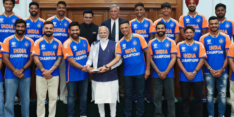 ପ୍ରଧାନମନ୍ତ୍ରୀଙ୍କୁ ଭେଟିଲେ ଟି-ଟ୍ୱେଣ୍ଟି ବିଶ୍ୱକପ୍ ବିଜେତା ଭାରତୀୟ କ୍ରିକେଟ ଟିମ