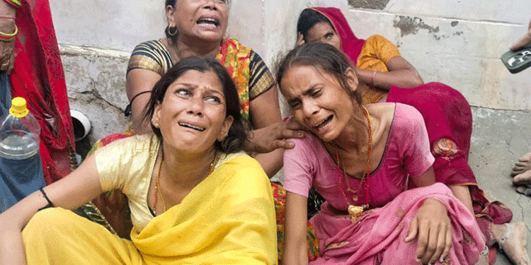 ୧୩୦ ଟପିଲା ସତ୍‌ସଙ୍ଗ ଦଳାଚକଟା ମୃତ୍ୟୁ ସଂଖ୍ୟା