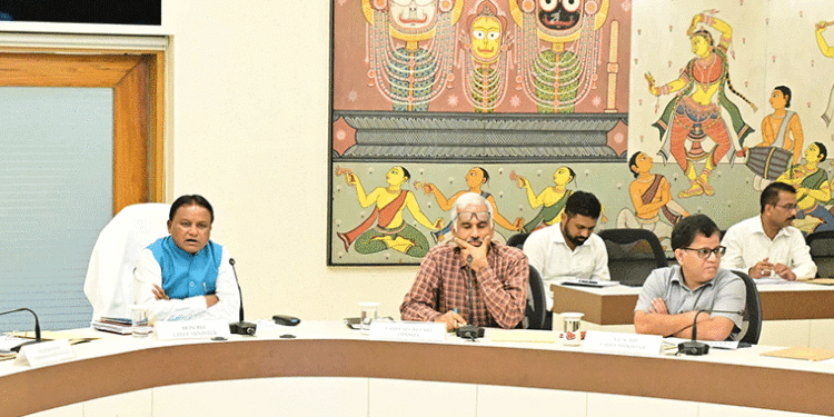 ଯୋଜନା ଅନୁଯାୟୀ କାର୍ଯ୍ୟକ୍ରମ ତ୍ୱରାନ୍ୱିତ କରି ଖର୍ଚ୍ଚ ବୃଦ୍ଧି କରିବାକୁ ମୁଖ୍ୟମନ୍ତ୍ରୀଙ୍କ ନିର୍ଦ୍ଦେଶ