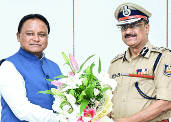 ରାଜ୍ୟ ପୁଲିସ ମୁଖିଆ ଭାବେ ବିଧିବଦ୍ଧ ଦାୟିତ୍ବ ଗ୍ରହଣ କଲେ ଯୋଗେଶ ବାହାଦୁର ଖୁରାନିଆ