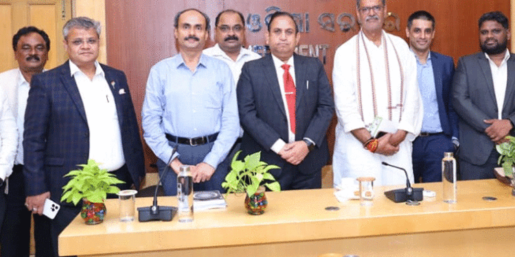 ମିନିରତ୍ନ କମ୍ପାନୀ ପ୍ରତିନିଧିଙ୍କ ସହ ବୈଠକ