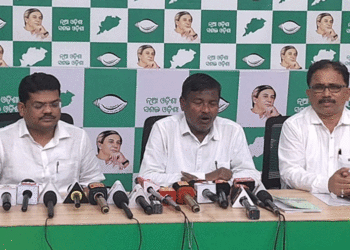 ରେଭେନ୍ସା ପ୍ରସଙ୍ଗରେ ବିରୋଧୀଙ୍କ ସ୍ୱର ଚପାଇଦେବା ଉଦ୍ୟମରୁ ନିବୃତ୍ତ ରହୁ ସରକାର: ବିଜେଡି
