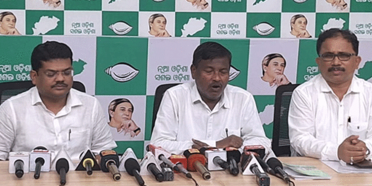 ରେଭେନ୍ସା ପ୍ରସଙ୍ଗରେ ବିରୋଧୀଙ୍କ ସ୍ୱର ଚପାଇଦେବା ଉଦ୍ୟମରୁ ନିବୃତ୍ତ ରହୁ ସରକାର: ବିଜେଡି
