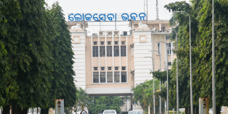 ଓଏଏସ୍ ସ୍ତରରେ ବଡ଼ ଧରଣର ଅଦଳବଦଳ