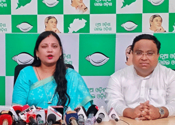 ପଲିଟିକାଲ ହବ୍ ପାଲଟିଛି ଓଡ଼ିଶା ରାଜଭବନ: ବିଜେଡି