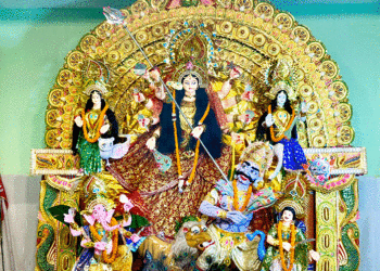 ମଣ୍ଡପରେ ମହାସପ୍ତମୀ, ପୀଠରେ ମହାଷ୍ଟମୀ ପୂଜା