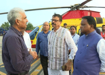 ବାତ୍ୟାଞ୍ଚଳ ପରିଦର୍ଶନ ପରେ ଶୀଘ୍ର କ୍ଷୟକ୍ଷତି ଆକଳନ ପାଇଁ ମୁଖ୍ୟମନ୍ତ୍ରୀଙ୍କ ନିର୍ଦ୍ଦେଶ