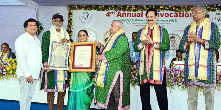 କିସ୍‍ ବିଶ୍ୱବିଦ୍ୟାଳୟର ୪ର୍ଥ ସମାବର୍ତ୍ତନ: ଛାତ୍ରଛାତ୍ରୀଙ୍କୁ ସଫଳତାର ମନ୍ତ୍ର ଦେଲେ ଅତିଥି