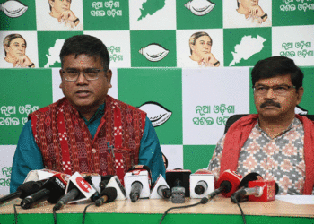 ଆଦିବାସୀଙ୍କ ସୁରକ୍ଷା ପ୍ରସଙ୍ଗ ଉଠାଇ ବିଜେପି ସରକାରକୁ ଘେରିଲେ ବିରୋଧୀ