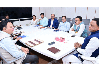 ମୁଖ୍ୟମନ୍ତ୍ରୀଙ୍କୁ ଭେଟିଲେ ଆନ୍ତଃ-ମନ୍ତ୍ରାଳୟ କେନ୍ଦ୍ରୀୟ ଟିମ୍