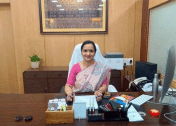 କାର୍ଯ୍ୟରେ ଯୋଗ ଦେଲେ ବରିଷ୍ଠ ଆଇଏଏସ ସୁଜାତା କାର୍ତ୍ତିକେୟନ