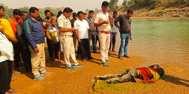 ଗୌରାଙ୍ଗପୁର ନିକଟ ବୈତରଣୀ ନଦୀରେ ଅଚିହ୍ନା ଯୁବକର ମୃତ ଦେହ ଉଦ୍ଧାର, ହତ୍ୟା ନା ଆତ୍ମହତ୍ୟା