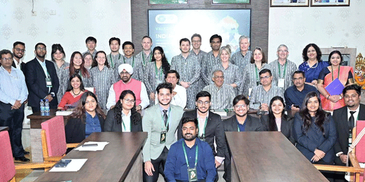 କିଟରେ ସହଯୋଗାତ୍ମକ ଶିକ୍ଷଣ କାର୍ଯ୍ୟକ୍ରମ: ମଧୁର ସ୍ମୃତି ନେଇ ଫେରିଲେ ୱାଶିଂଟନ୍ ବିଶ୍ୱବିଦ୍ୟାଳୟ ପ୍ରତିନିଧିମଣ୍ଡଳ