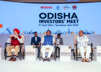 ମୁଖ୍ୟମନ୍ତ୍ରୀଙ୍କ ଉପସ୍ଥିତିରେ ନିବେଶକ ସମ୍ମିଳନୀ : ୧୩ଟି ଏମ୍‌ଓୟୁ ସ୍ୱାକ୍ଷରିତ