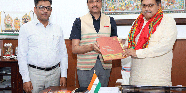 ଦିଘାଠାରେ ନିର୍ମିତ ଶ୍ରୀଜଗନ୍ନାଥଙ୍କ ମନ୍ଦିର ବାବଦରେ ତଦନ୍ତ ରିପୋର୍ଟ ପ୍ରଦାନ କଲେ ଶ୍ରୀମନ୍ଦିର ମୁଖ୍ୟ ପ୍ରଶାସକ