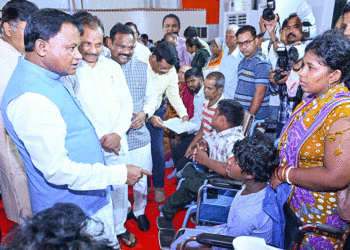 ଲୋକଙ୍କ ସୁଖଦୁଃଖରେ ଅଛନ୍ତି ‘ଲୋକଙ୍କ ସରକାର’