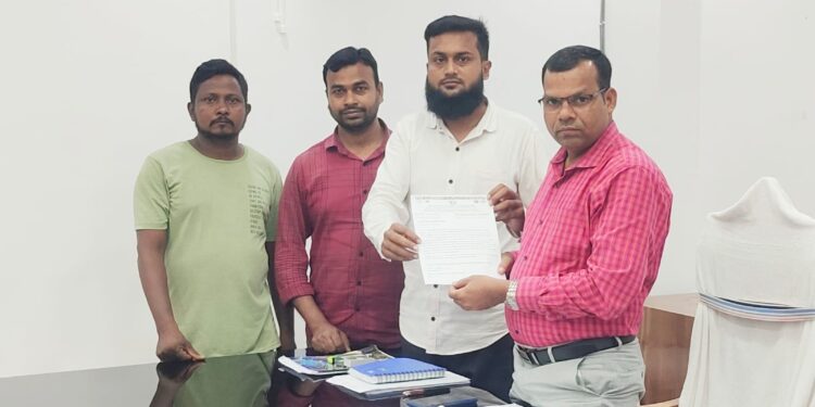 ପଛୁଆବର୍ଗ ଓ ସଂଖ୍ୟାଲଘୁ ବିକାଶ ପରିଷଦ ତରଫରୁ ଫକୀରମୋହନ ଛାତ୍ରୀଙ୍କ ନ୍ୟାୟ ପାଇଁ ଦାବି