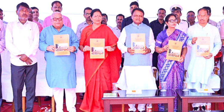 ବିଧାନସଭା ପରିସରରେ ପଣ୍ଡିତ ନୀଳକଣ୍ଠ ଦାସଙ୍କ ଜୟନ୍ତୀ ପାଳିତ