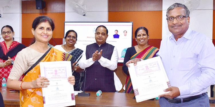 ରାଜ୍ୟରେ ଜୈବ-ଅର୍ଥନୀତିର ବିକାଶ ନେଇ ବୁଝାମଣାପତ୍ର ସ୍ୱାକ୍ଷରିତ