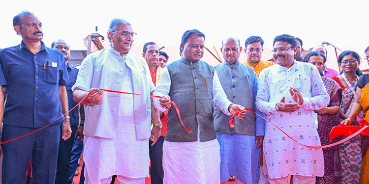 ‘ସୁସ୍ଥ ନାରୀ-ସଶକ୍ତ ପରିବାର ଅଭିଯାନରେ ରାଜ୍ୟର ଦେଢ଼ କୋଟି ମହିଳା ଉପକୃତ ହେବେ’