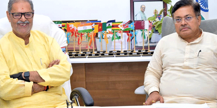 ପଶ୍ଚିମ ଓଡ଼ିଶାର ରାସ୍ତା ନିର୍ମାଣ କାର୍ଯ୍ୟର ସମୀକ୍ଷା କଲେ ଉପମୁଖ୍ୟମନ୍ତ୍ରୀ