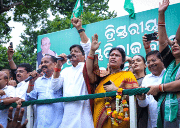 ରଣକ୍ଷେତ୍ର ପାଲଟିଲା ଲୋୟର ପିଏମଜି: ବିଜେଡି ଓ ପୋଲିସ ଧସ୍ତାଧସ୍ତି, ପାଣିମାଡ଼, ବହୁ ନେତା ଗିରଫ