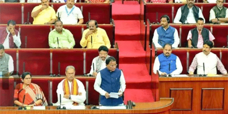 ବଳଙ୍ଗା ପୀଡିତା କିରୋସିନ ଢାଳି ନିଜ ଜୀବନ ନେଇଥିଲେ: ମୁଖ୍ୟମନ୍ତ୍ରୀ
