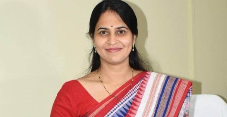 ଶ୍ରୀମୟୀ ମିଶ୍ରଙ୍କୁ ନିଲମ୍ବନ କଲା ବିଜେଡି