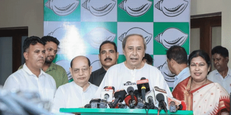 ନୂଆପଡ଼ା ନିର୍ବାଚନ: ସ୍ନେହାଙ୍ଗିନୀ ଛୁରିଆଙ୍କୁ ପ୍ରାର୍ଥୀ କଲା ବିଜୁ ଜନତା ଦଳ