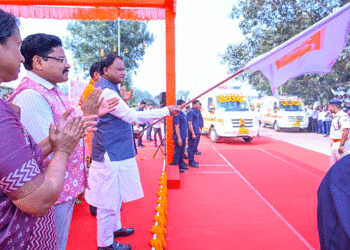 ପ୍ରଥମ ପର୍ଯ୍ୟାୟରେ ୧୫୦ଟି ନୂଆ ୧୦୮ ଆମ୍ବୁଲାନ୍ସର ଲୋକାର୍ପଣ କଲେ ମୁଖ୍ୟମନ୍ତ୍ରୀ
