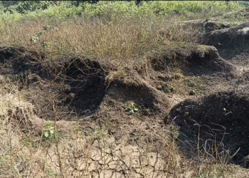 ସ୍ୱାସ୍ଥ୍ୟକେନ୍ଦ୍ର କାର୍ଯ୍ୟକୁ ନେଇ ଅସନ୍ତୋଷ, ଆଗକୁ ଆନ୍ଦୋଳନ ଚେତାବନୀ ଦେଲେ ଅଞ୍ଚଳବାସୀ!