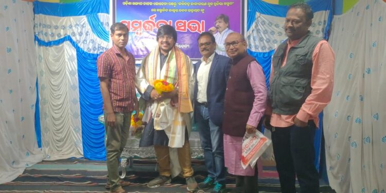 ଯୁବ କଣ୍ଠଶିଳ୍ପୀ ଡାକ୍ତର ଚନ୍ଦନ ଗନ୍ତାୟତ ସମ୍ବର୍ଦ୍ଧିତ