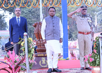 ରାଜ୍ୟସ୍ତରୀୟ ପତାକା ଅବତରଣ ଉତ୍ସବ: ମନ ମୋହିଲା ଚିତ୍ତାକର୍ଷକ ବାଦ୍ୟ ଓ ସାଂସ୍କୃତିକ କାର୍ଯ୍ୟକ୍ରମ