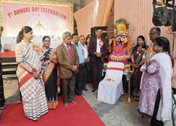 ସଦଗୁରୁ କଲେଜ ଅଫ୍‌‌ ନର୍ସିଂ ଏବଂ ଏଲାଇଡ୍‌‌ ମେଡିକାଲ୍‌‌ ସାଇନ୍ସର ପ୍ରଥମ ବାର୍ଷିକ ଉତ୍ସବ
