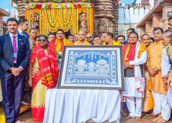 ଶ୍ୱେତଗଙ୍ଗାରେ ପିଣ୍ଡ ଦାନ କଲେ, ମହାପ୍ରଭୁଙ୍କ ଦର୍ଶନ କଲେ ରାଷ୍ଟ୍ରପତି