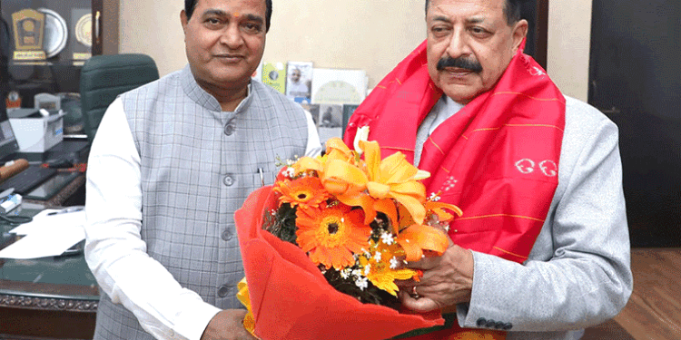 କେନ୍ଦ୍ର ବିଜ୍ଞାନ ଓ ପ୍ରଯୁକ୍ତିବିଦ୍ୟା ମନ୍ତ୍ରୀଙ୍କୁ ଭେଟିଲେ ମନ୍ତ୍ରୀ କୃଷ୍ଣ ଚନ୍ଦ୍ର ପାତ୍ର