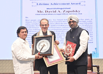 କିଟ୍‍ ଓ କିସ୍‍ ପରିଦର୍ଶନ କଲେ ଆମାଜନ ଆଇନ୍‍ ମୁଖ୍ୟ