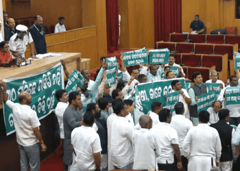 ଧାନ ମଣ୍ଡି ପ୍ରସଙ୍ଗରେ ଉଠିଲା ପଡ଼ିଲା ବିଧାନସଭା