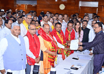 ରାଜ୍ୟସଭା ନିର୍ବାଚନ : ନାମାଙ୍କନ ଭରିଲେ ବିଜେପି ପ୍ରାର୍ଥୀ ମନମୋହନ-ସୁଜିତ, ସ୍ଵାଧୀନରେ ଲଢିବେ ଦିଲ୍ଲୀପ