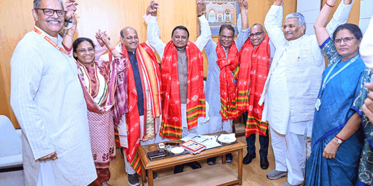 ଓଡ଼ିଶାର ସ୍ବାର୍ଥ ପାଇଁ କାମ କରିବେ ନବନିର୍ବାଚିତ ସାଂସଦ: ମୁଖ୍ୟମନ୍ତ୍ରୀ