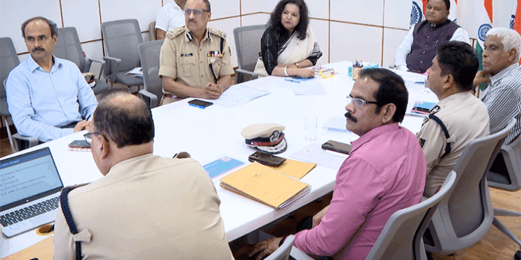 ରାମନବମୀରେ ଶାନ୍ତିଶୃଙ୍ଖଳା ବଜାୟ ରଖିବାକୁ ପୋଲିସ ପ୍ରଶାସନକୁ ମୁଖ୍ୟମନ୍ତ୍ରୀଙ୍କ ନିର୍ଦ୍ଦେଶ