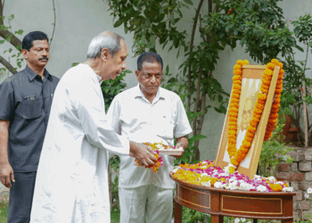 ଓଡ଼ିଶାର ସ୍ୱାର୍ଥ ରକ୍ଷା ପାଇଁ ସମ୍ମିଳିତ ସ୍ୱର ଉତ୍ତୋଳନ ହେବ ବିଜୁ ବାବୁଙ୍କ ପ୍ରତି ପ୍ରକୃତ ଶ୍ରଦ୍ଧାଞ୍ଜଳି: ନବୀନ