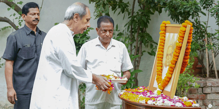 ଓଡ଼ିଶାର ସ୍ୱାର୍ଥ ରକ୍ଷା ପାଇଁ ସମ୍ମିଳିତ ସ୍ୱର ଉତ୍ତୋଳନ ହେବ ବିଜୁ ବାବୁଙ୍କ ପ୍ରତି ପ୍ରକୃତ ଶ୍ରଦ୍ଧାଞ୍ଜଳି: ନବୀନ