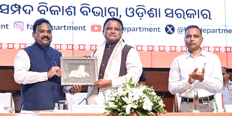 ୨୦୪୭ ସୁଦ୍ଧା ଅଣ୍ଡା ଉତ୍ପାଦନରେ ଓଡ଼ିଶାକୁ ଦେଶର ପଞ୍ଚମ ସ୍ଥାନକୁ ନେବା ଆମ ଲକ୍ଷ୍ୟ : ମୁଖ୍ୟମନ୍ତ୍ରୀ