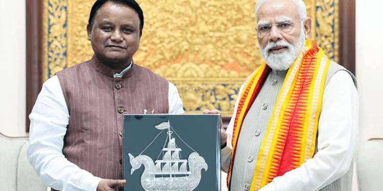 ପ୍ରଧାନମନ୍ତ୍ରୀ ମୋଦୀଙ୍କୁ ଭେଟିଲେ ମୁଖ୍ୟମନ୍ତ୍ରୀ ମୋହନ ମାଝୀ